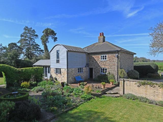 House for sale in Sutton, Eastbridge