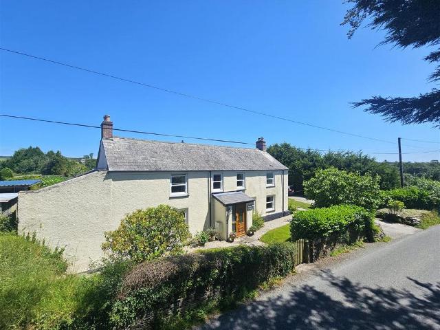 House for sale in Weir Quay, Devon