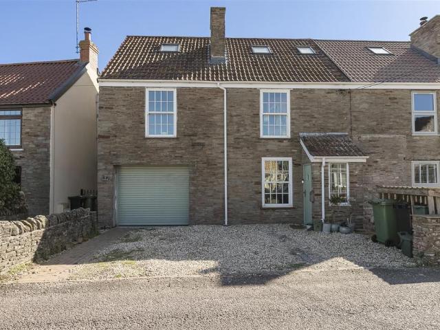 House for sale in Winterbourne