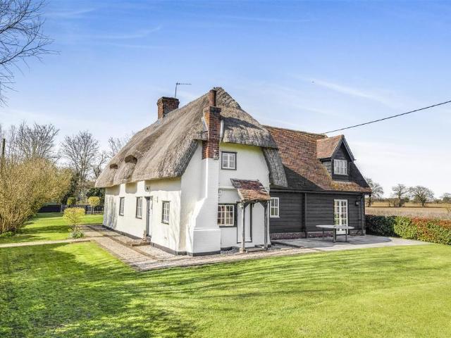 House for sale in Duton Hill, Essex