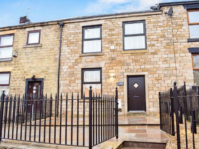 House for sale in Lee Bank, Greater Manchester