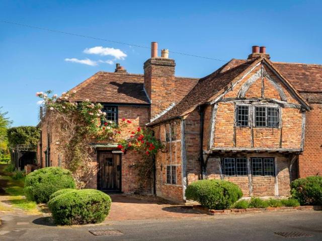 House for sale in Denham, Denham Green