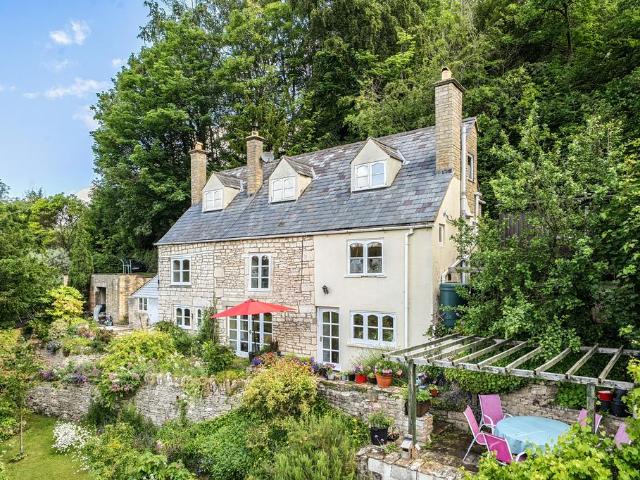 House for sale in Bisley-with-Lypiatt, School House