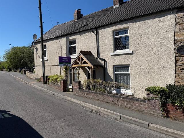 House for sale in Kedleston, East Midlands