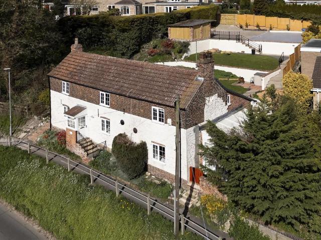 House for sale in Rowley, Little Weighton