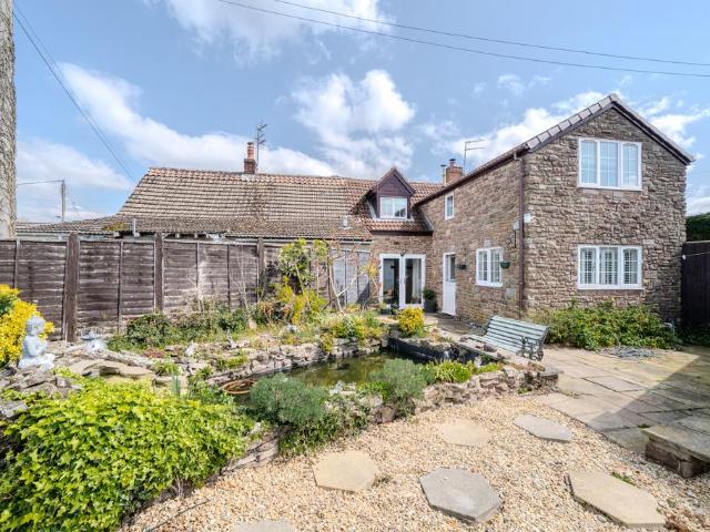 House for sale in Pillowell, Bromsberrow Heath