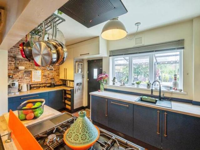 Cottage for sale in Bessacarr, South Yorkshire