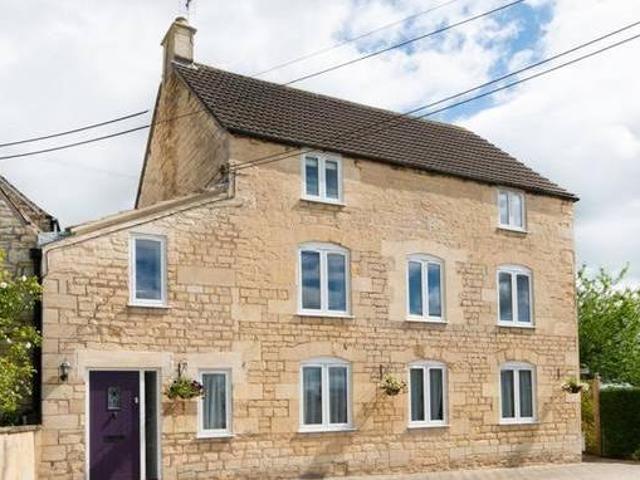 House for sale in Gloucestershire
