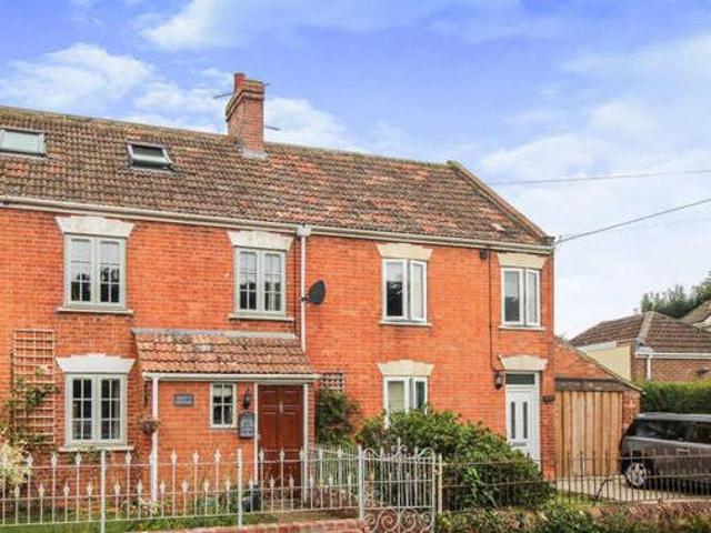 House for rent in Lyons, Greater London