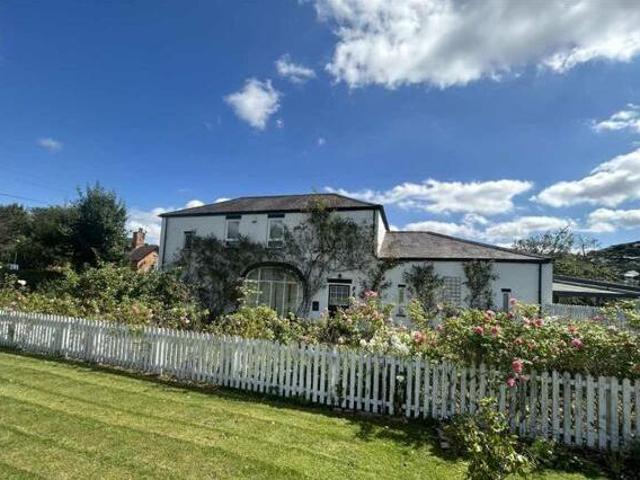 House for sale in Haddon, East Midlands
