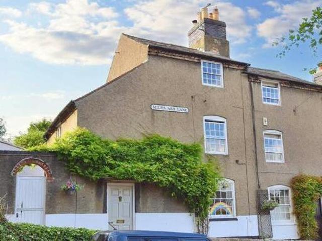 House for sale in East Midlands