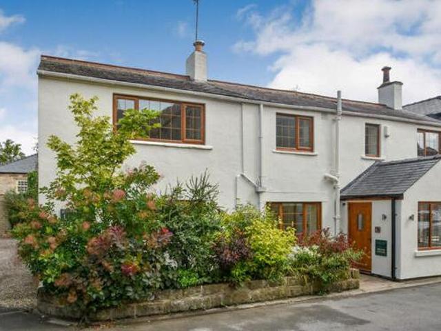 House for sale in Harrogate, York and North Yorkshire