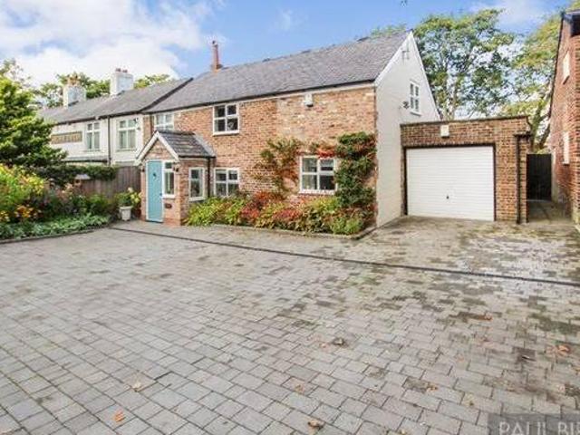 House for sale in Greater Manchester
