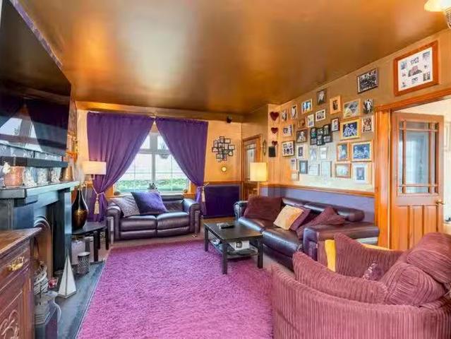 House for sale in Ormiston