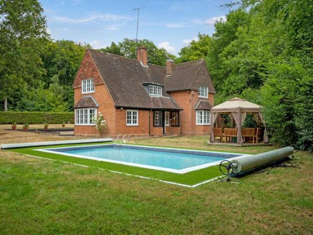 Cottage for sale in Berrick Salome, Oxfordshire