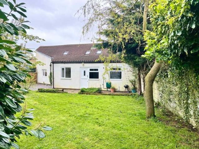 Cottage for sale in Bempton