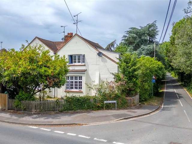 House for sale in Shinfield, Spencers Wood