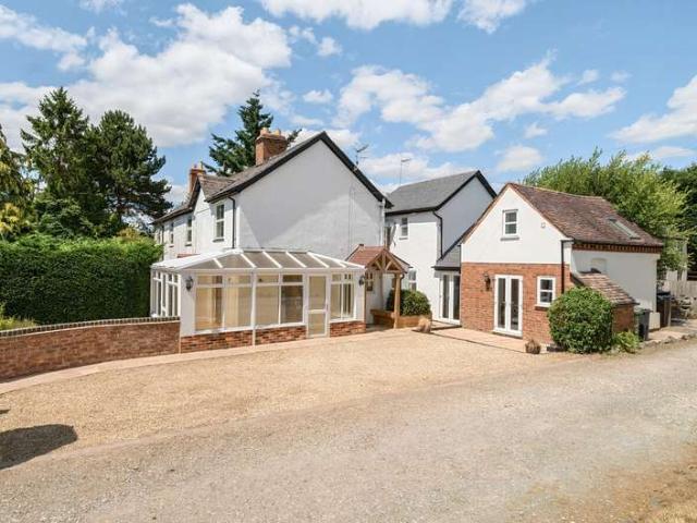 Cottage for sale in Lower Moor, Crookhill
