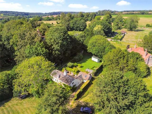 Cottage for sale in Littlecote, West Sussex