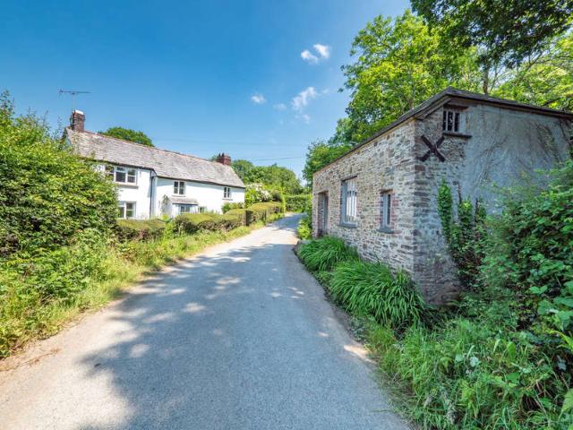 Cottage for sale in Cornwall