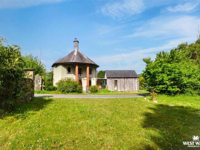 Cottage for sale in Newport, Wales