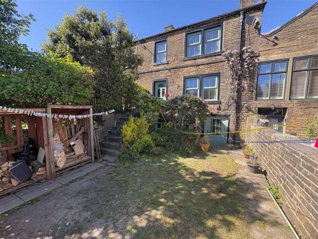 Cottage for sale in Broad Folds, Clayton