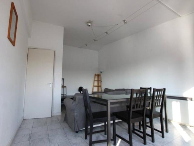 House for rent in St. George in the East, Cat Hill