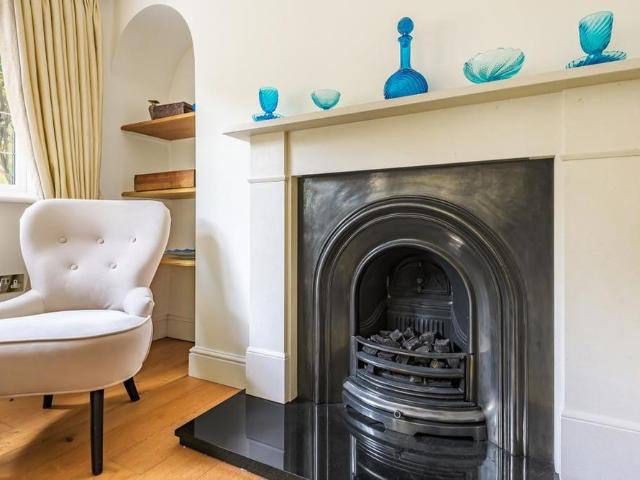 House for rent in Sunningdale