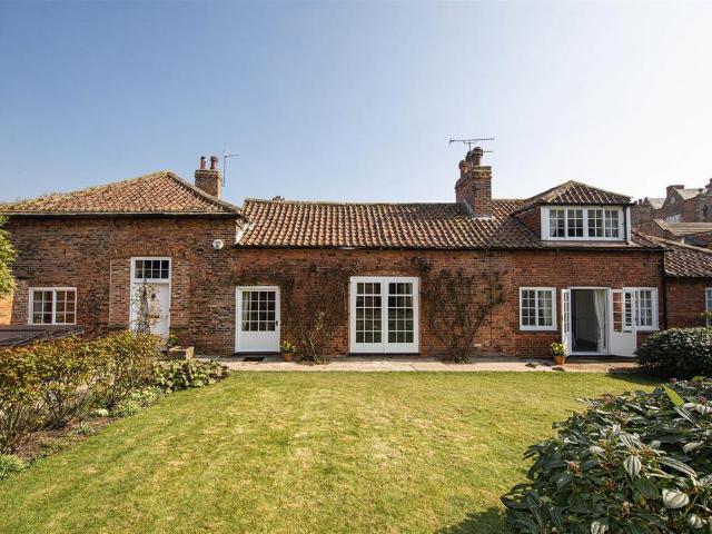 House for rent in Goldsborough, North Yorkshire
