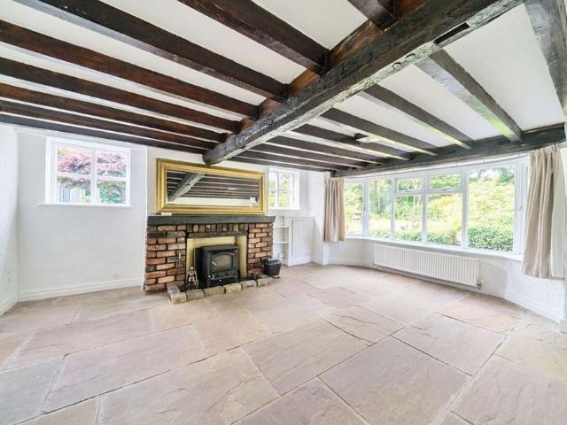 House for rent in Roe Green, Salford