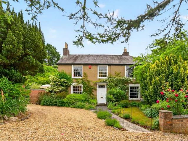 House for sale in New Bilton, Warwickshire