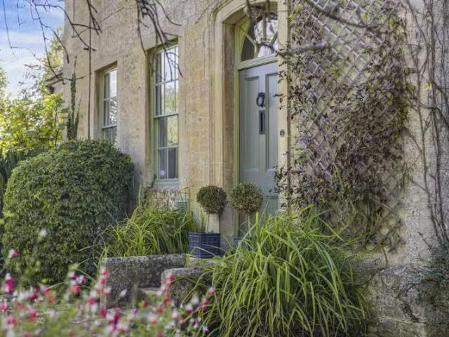 House for rent in Fossebridge, Gloucestershire
