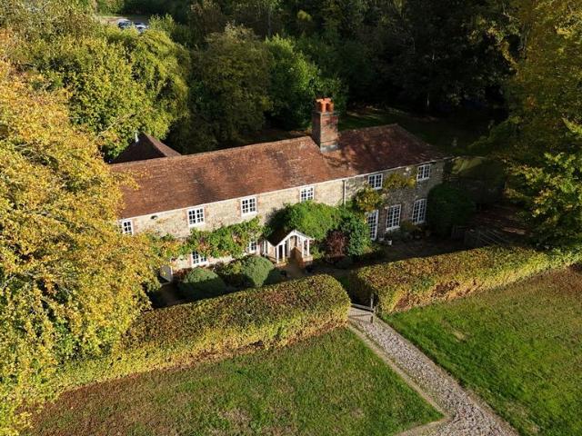House for sale in Mereworth, Tonbridge and Malling