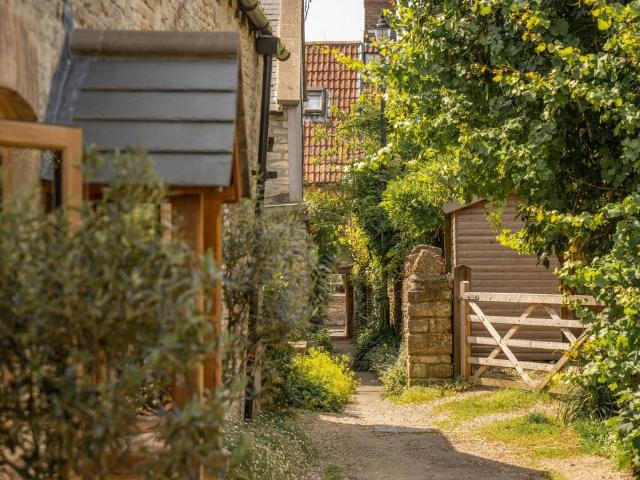 House for sale in Shoot Hill, South Gloucestershire
