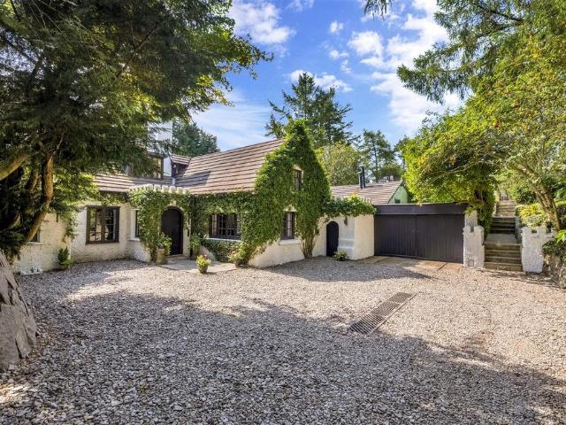 House for sale in Glyn Ceiriog, Wales