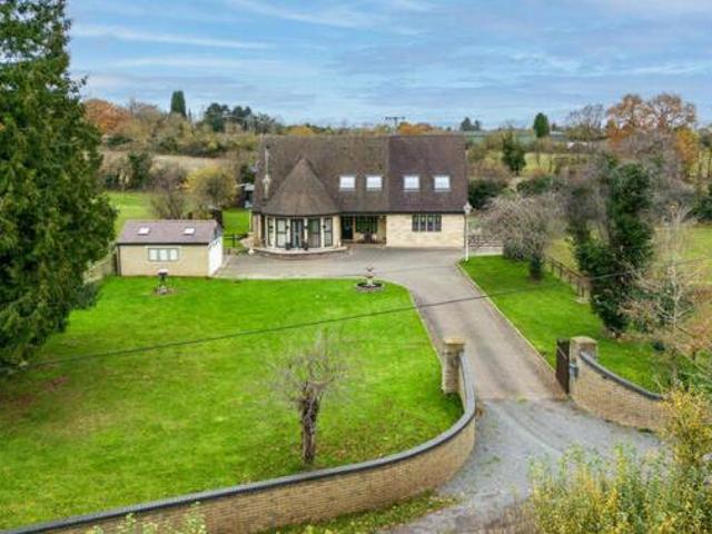 House for sale in Lyons, Greater London