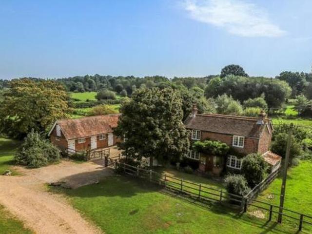 House for sale in Lyndhurst, New Forest