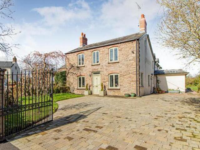 House for sale in Llanbadoc, Wales