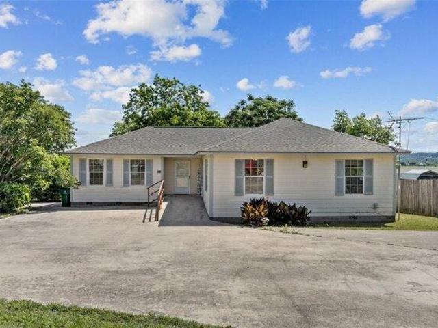 House for sale in Bosque, Texas