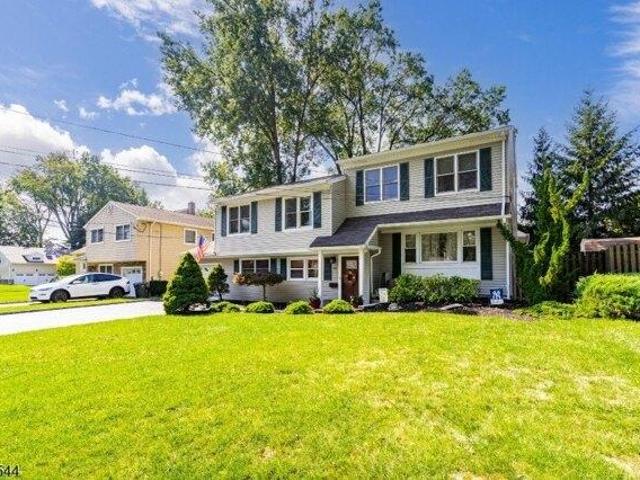 House for sale in Cranford, New Jersey