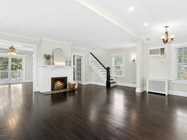 House for sale in Cranford, New Jersey