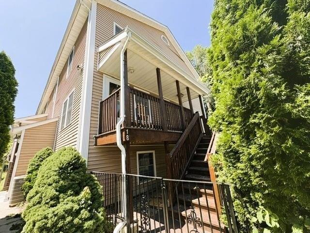 Condo for sale in Cranston, Rhode Island