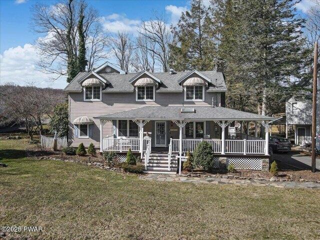 House for sale in Cresco