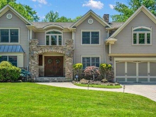 House for sale in Cresskill, New Jersey