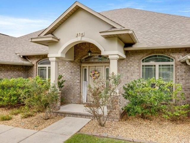 House for sale in Crestview, Florida