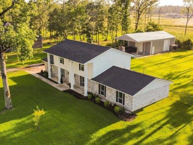 House for sale in Crosby, Texas