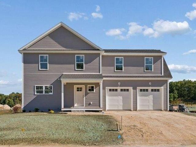 Condo for sale in Cumberland, Cumberland County