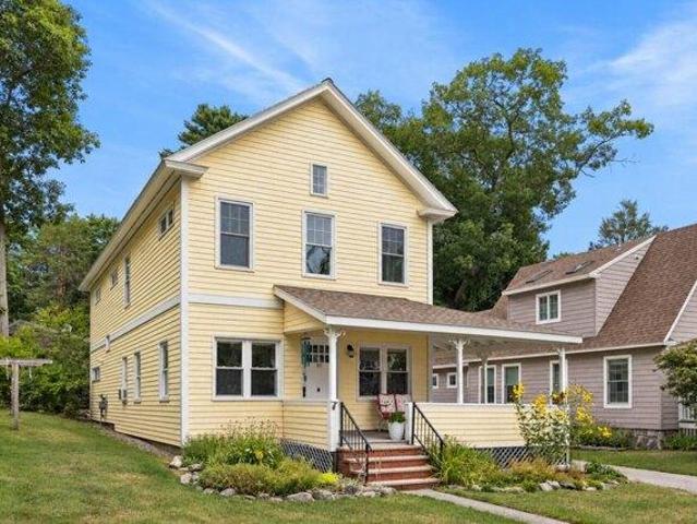 House for sale in Cumberland Foreside, Cumberland