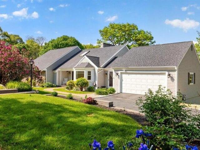 House for sale in Barnstable