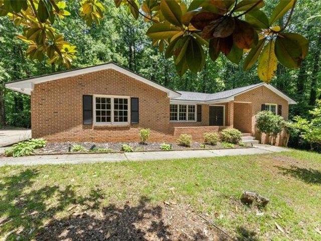 House for sale in Cumming, Georgia